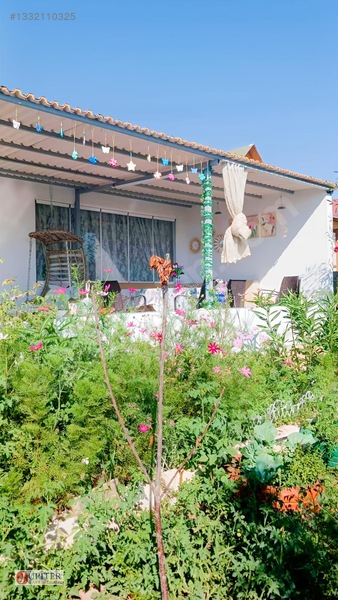 300 M² Tapulu Üzerinde /verandalı Eşyalı 2+1 Prefabrik Evli — fotoğraf 3