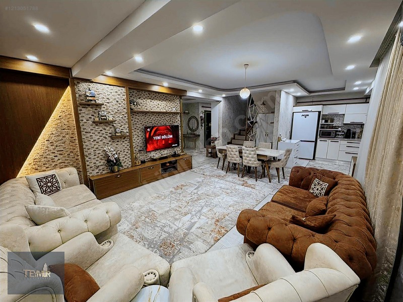 Teymur'dan Şafak Mah. Satılık 280 M2 Arakat Dublex — fotoğraf 2