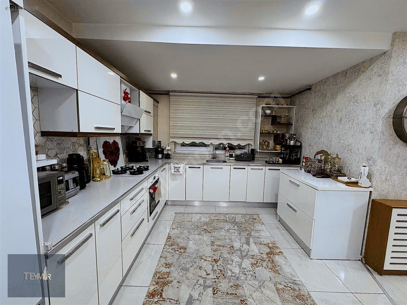 Teymur'dan Şafak Mah. Satılık 280 M2 Arakat Dublex — fotoğraf 7
