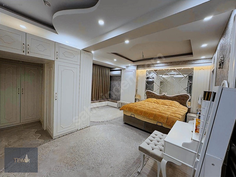 Teymur'dan Şafak Mah. Satılık 280 M2 Arakat Dublex — fotoğraf 10