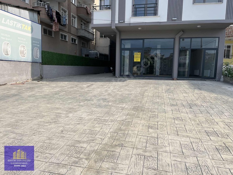 Samsun-sinop Yolu Üstünde Satılık 80m2 Sıfır Dükkan — fotoğraf 2
