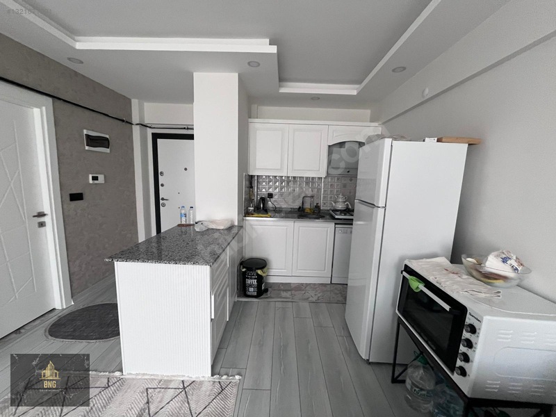 [bng]kuvayimilliye Caddesi'nde Eşyalı 1+1 Satılık Daire — fotoğraf 4