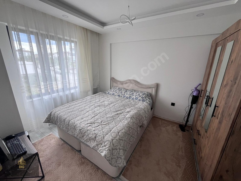 [bng]kuvayimilliye Caddesi'nde Eşyalı 1+1 Satılık Daire — fotoğraf 11