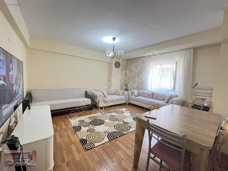 Güler Emlak'tan Satılık 2+1 90m2 Balkonlu Ara Kat Daire — fotoğraf 2