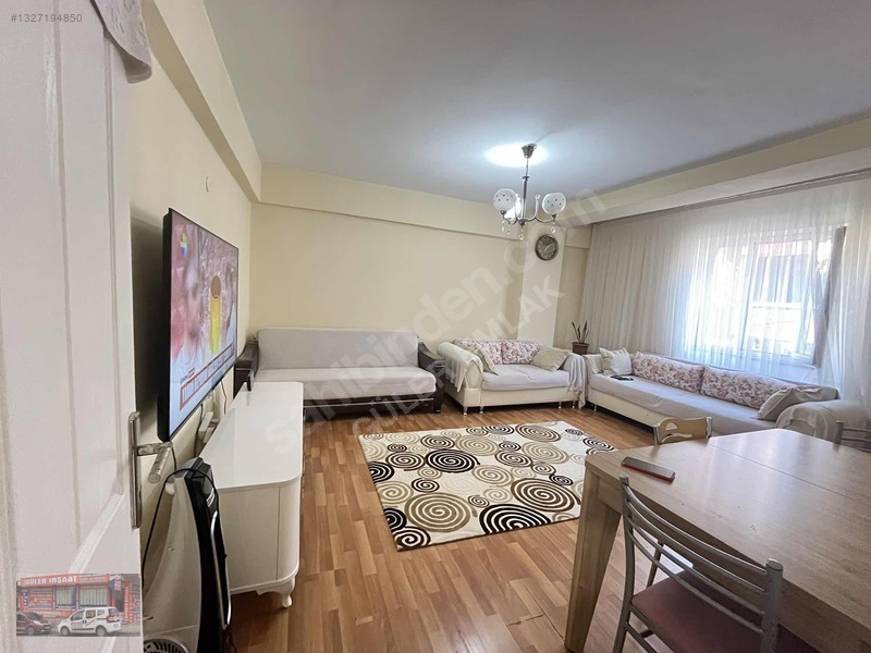 Güler Emlak'tan Satılık 2+1 90m2 Balkonlu Ara Kat Daire — fotoğraf 3