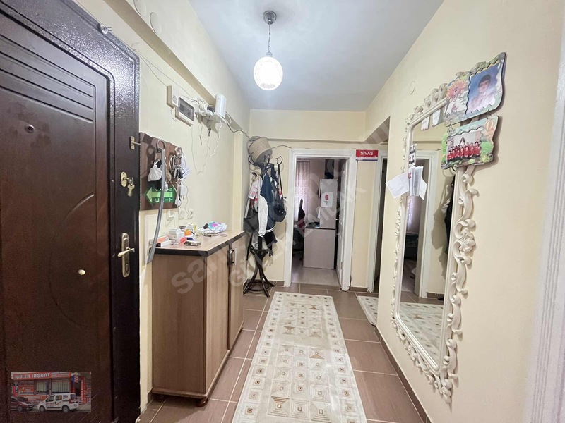 Güler Emlak'tan Satılık 2+1 90m2 Balkonlu Ara Kat Daire — fotoğraf 27