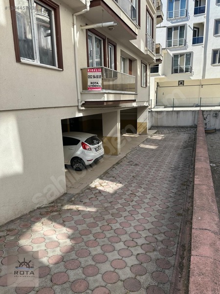 Üniversite Karşısı Eşyalı Kiralık 1+1 Daire — fotoğraf 8