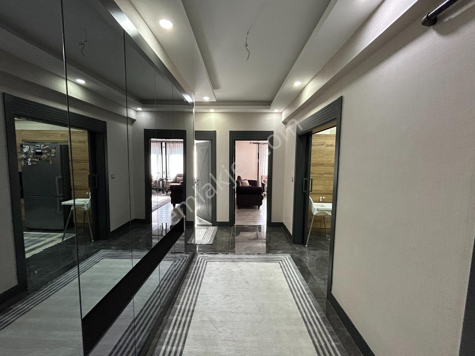 Roma Gayrimenkul'den Mehmetçikte Satılık Site İçi 4+1 Lüks Daire — fotoğraf 8