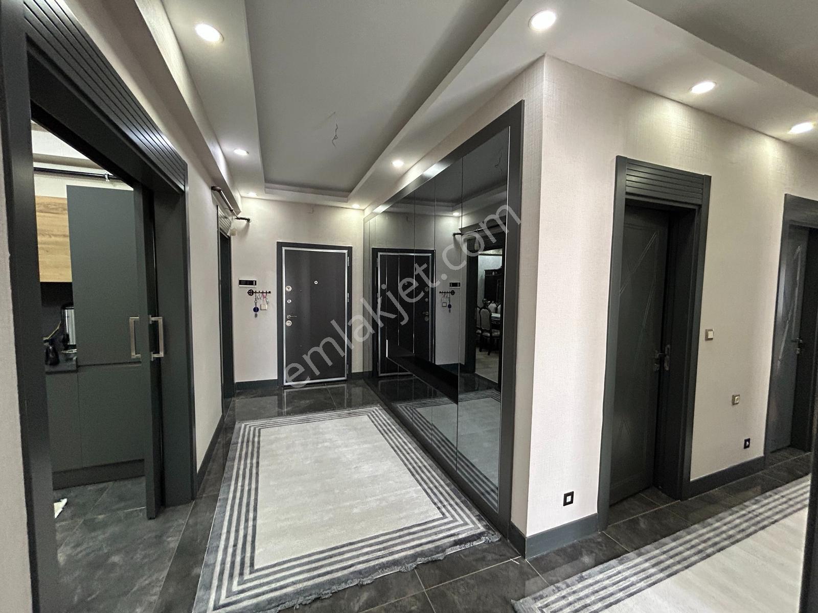Roma Gayrimenkul'den Mehmetçikte Satılık Site İçi 4+1 Lüks Daire — fotoğraf 9