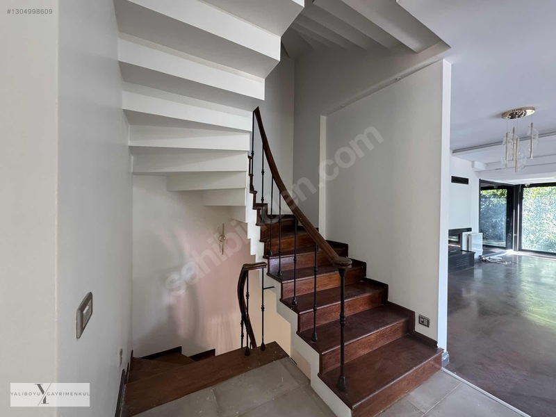 Çengelköy Konakları'nda Kiralık Havuzlu,geniş Bahçeli İkiz Villa — fotoğraf 8