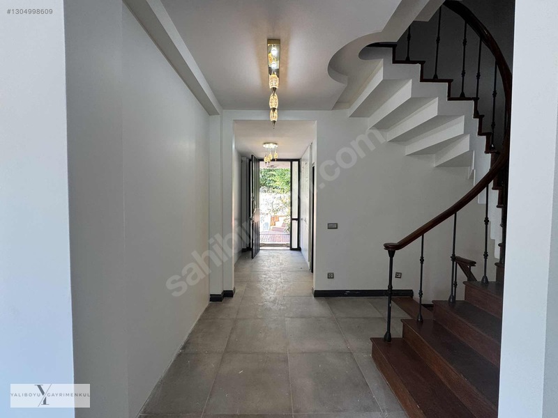 Çengelköy Konakları'nda Kiralık Havuzlu,geniş Bahçeli İkiz Villa — fotoğraf 13