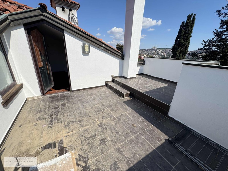Çengelköy Konakları'nda Kiralık Havuzlu,geniş Bahçeli İkiz Villa — fotoğraf 36