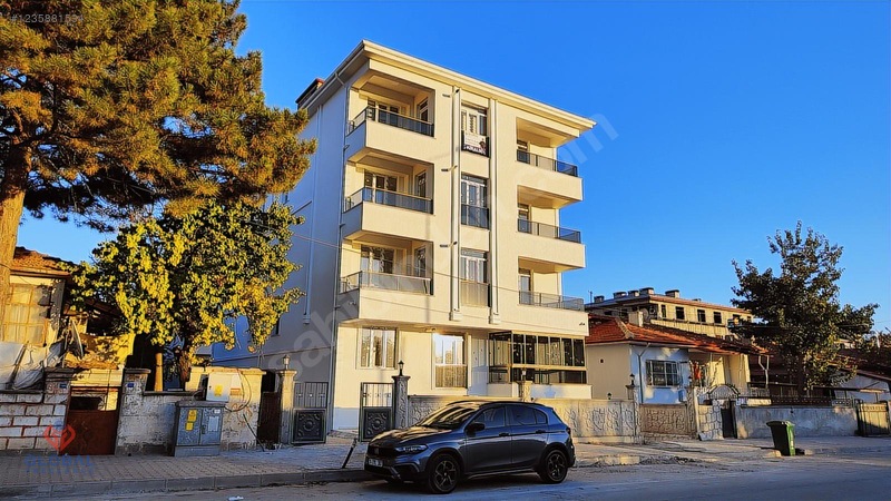 Global'den Hocabey'de Cadde Üzeri Kiracılı Eşyalı 1+1 Daire — fotoğraf 3