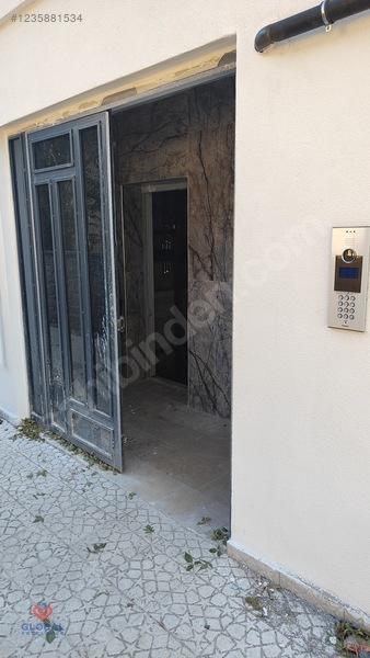 Global'den Hocabey'de Cadde Üzeri Kiracılı Eşyalı 1+1 Daire — fotoğraf 5