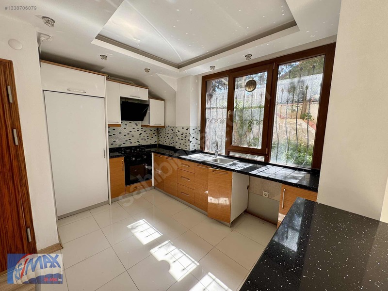 Remax Pro'dan Doğa Manzaralı Kiralık 4+1 Bahçe Dubleks Daire — fotoğraf 10