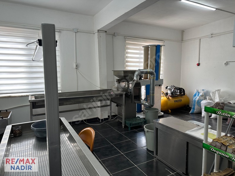 Remax Nadir'den Devren Satılık Üretim Tesisi Ve Satış Mağazası.! — fotoğraf 5