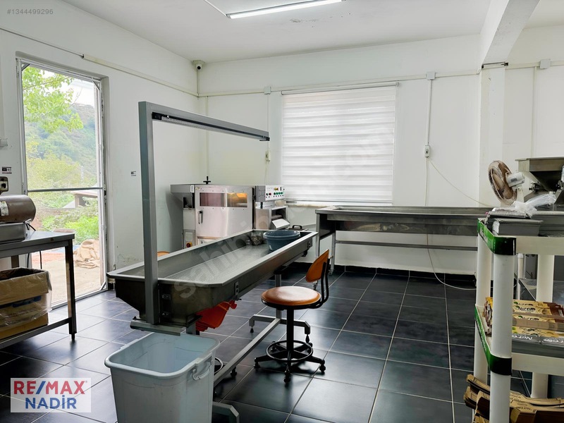 Remax Nadir'den Devren Satılık Üretim Tesisi Ve Satış Mağazası.! — fotoğraf 11