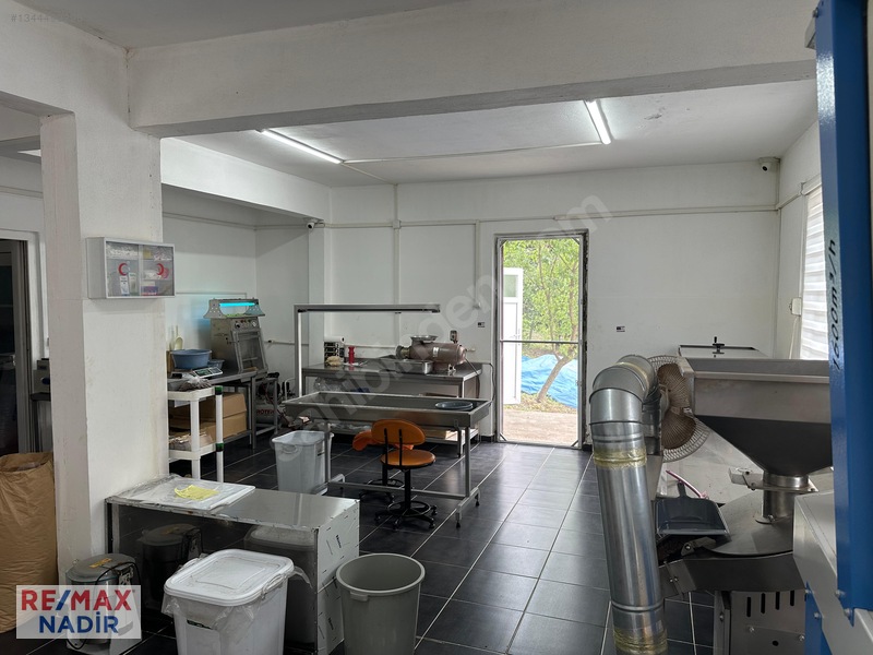 Remax Nadir'den Devren Satılık Üretim Tesisi Ve Satış Mağazası.! — fotoğraf 13