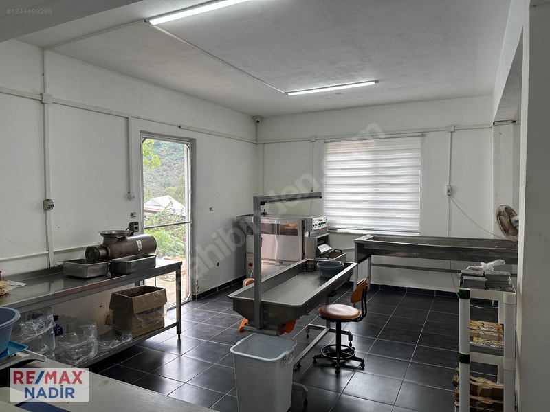 Remax Nadir'den Devren Satılık Üretim Tesisi Ve Satış Mağazası.! — fotoğraf 16