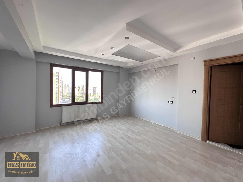 Eras Gayrimenkul'den Bakımlı Masrafsız 4+1 Daire — fotoğraf 23