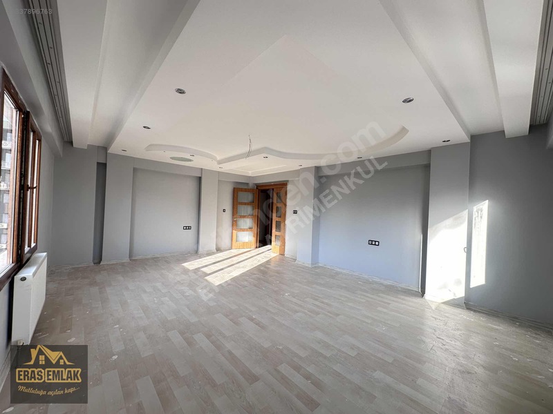 Eras Gayrimenkul'den Bakımlı Masrafsız 4+1 Daire — fotoğraf 29