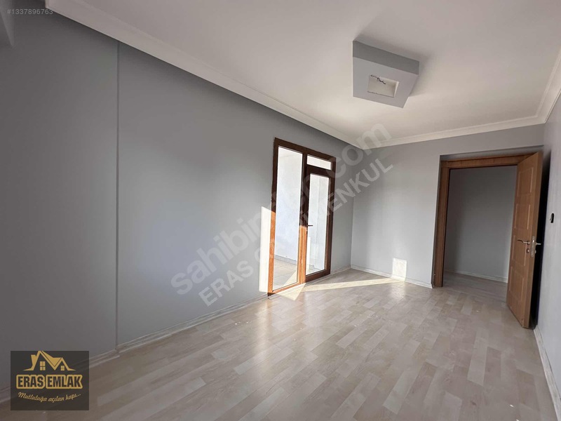 Eras Gayrimenkul'den Bakımlı Masrafsız 4+1 Daire — fotoğraf 31