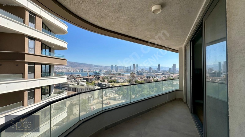Alsancak Evora Sitesi İzmir Deniz Manzaralı Kiralık 3+1 Daire — fotoğraf 2