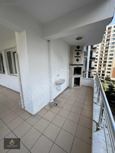 Forum Arkası Tes İş Sitesinde 3+1 Satılık Daire — fotoğraf 2