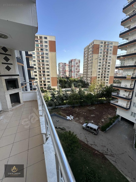 Forum Arkası Tes İş Sitesinde 3+1 Satılık Daire — fotoğraf 3