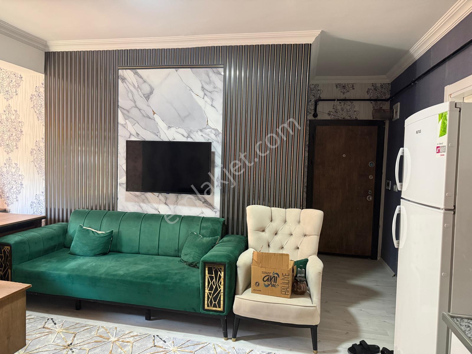Roma Gayrimenkul'den Seyrantepe'de Acil Satılık 1+1 Eşyalı Daire — fotoğraf 2