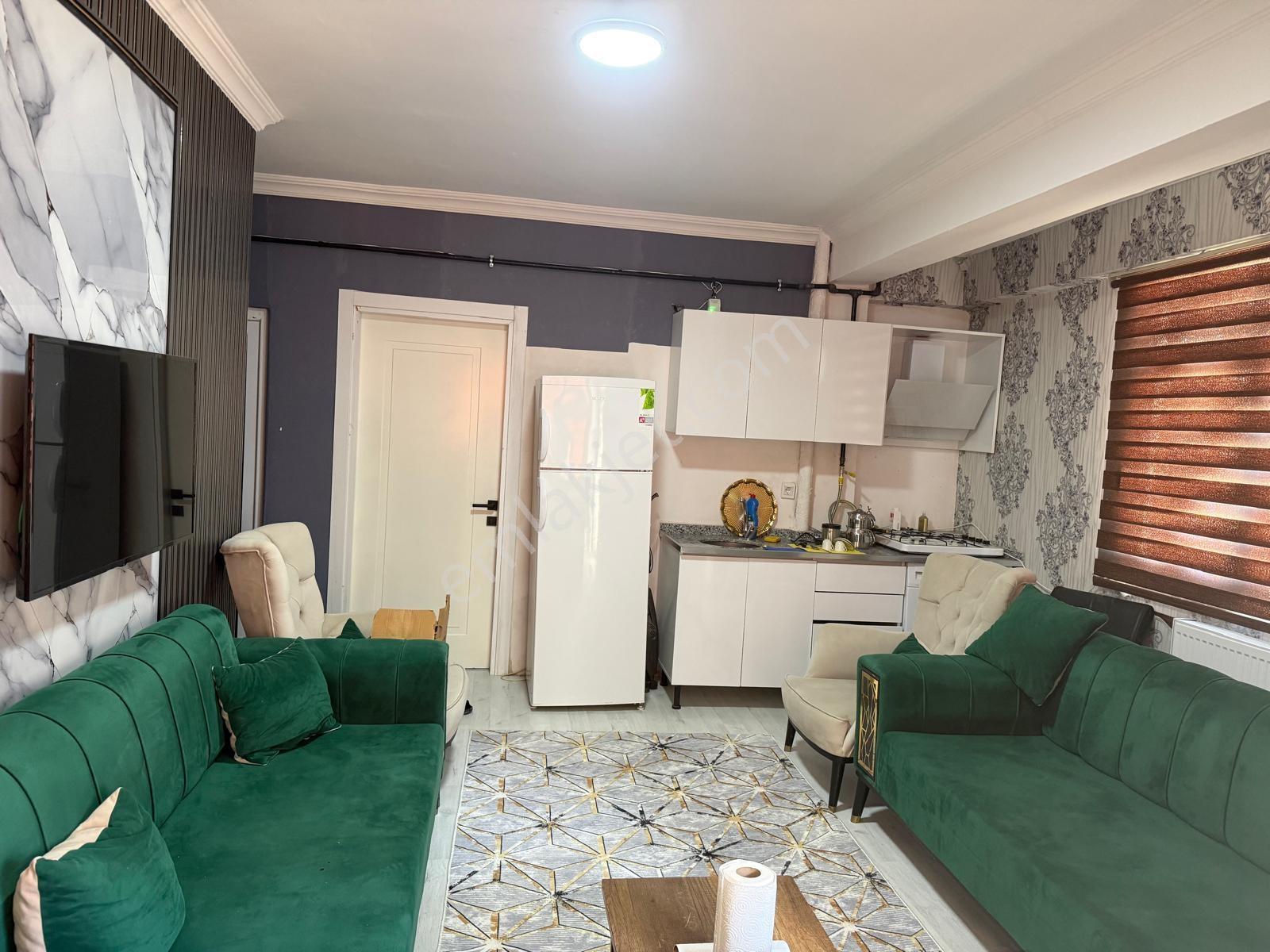 Roma Gayrimenkul'den Seyrantepe'de Acil Satılık 1+1 Eşyalı Daire — fotoğraf 3