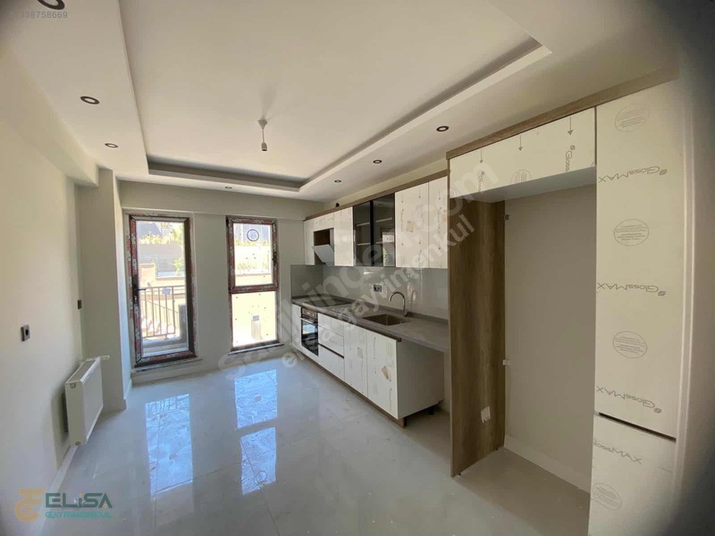 Karacaören Bölgesinde Geniş 3+1 Kiralık Daire