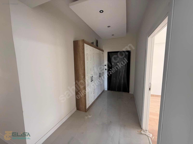 Karacaören Bölgesinde Geniş 3+1 Kiralık Daire — fotoğraf 7