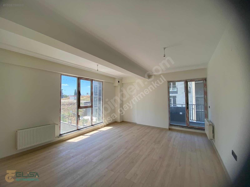 Karacaören Bölgesinde Geniş 3+1 Kiralık Daire — fotoğraf 10
