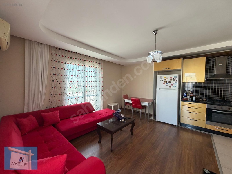 Arveden Üniversite Caddesinde Full Eşyalı 2+1 Kiralık Daire — fotoğraf 6