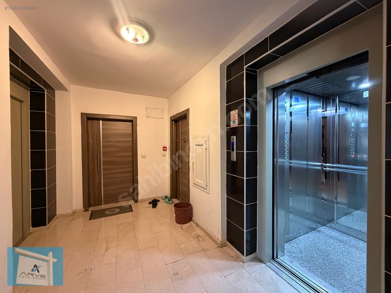 Arveden Üniversite Caddesinde Full Eşyalı 2+1 Kiralık Daire — fotoğraf 23