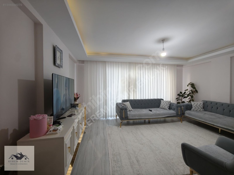Çok Acil Bu Fiyata 1 Hafta 5000 Evlerde Satılık 2+1 Full Yapılı. — fotoğraf 14