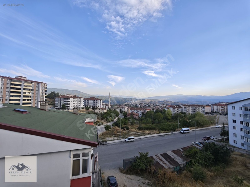 Çok Acil Bu Fiyata 1 Hafta 5000 Evlerde Satılık 2+1 Full Yapılı. — fotoğraf 31