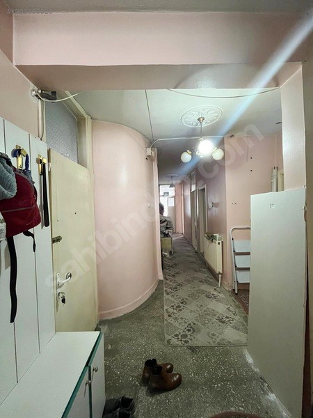 Merkez'de Ambaryolu Üzerinde Merkezi Konumda Asansörlü 3+1 Daire — fotoğraf 8