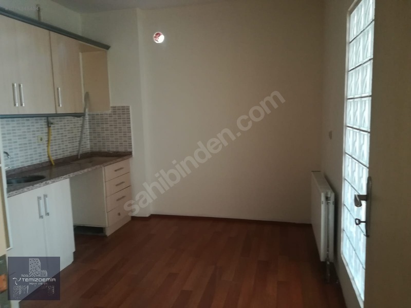 Trabzon Cad. Ve Bahçelievler Camii Altı Kiralık Geniş 2+1 Ofis — fotoğraf 12