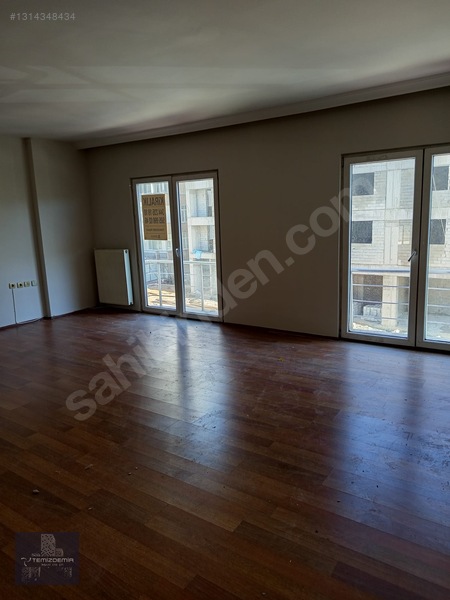 Trabzon Cad. Ve Bahçelievler Camii Altı Kiralık Geniş 2+1 Ofis — fotoğraf 15