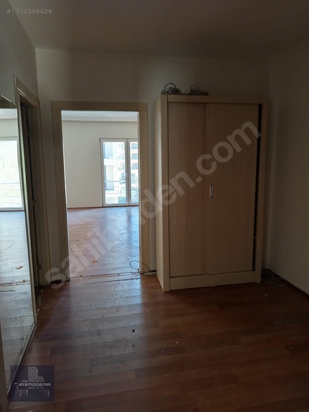 Trabzon Cad. Ve Bahçelievler Camii Altı Kiralık Geniş 2+1 Ofis — fotoğraf 18