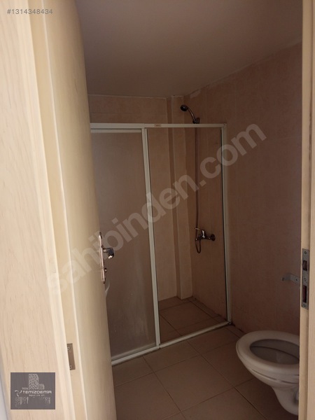 Trabzon Cad. Ve Bahçelievler Camii Altı Kiralık Geniş 2+1 Ofis — fotoğraf 24