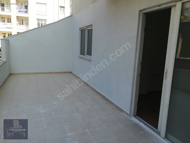 Trabzon Cad. Ve Bahçelievler Camii Altı Kiralık Geniş 2+1 Ofis — fotoğraf 29