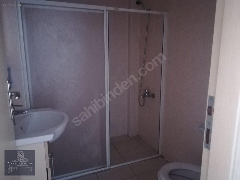 Trabzon Cad. Ve Bahçelievler Camii Altı Kiralık Geniş 2+1 Ofis — fotoğraf 35
