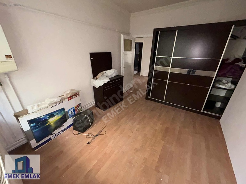 Merkezı Konumdq Kıralık 1+1 Zemın Daıre