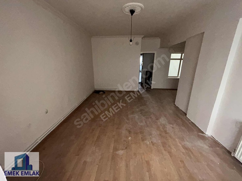 Merkezı Konumdq Kıralık 1+1 Zemın Daıre — fotoğraf 2
