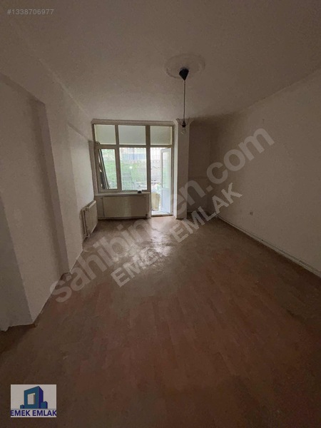 Merkezı Konumdq Kıralık 1+1 Zemın Daıre — fotoğraf 8