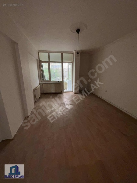 Merkezı Konumdq Kıralık 1+1 Zemın Daıre — fotoğraf 12