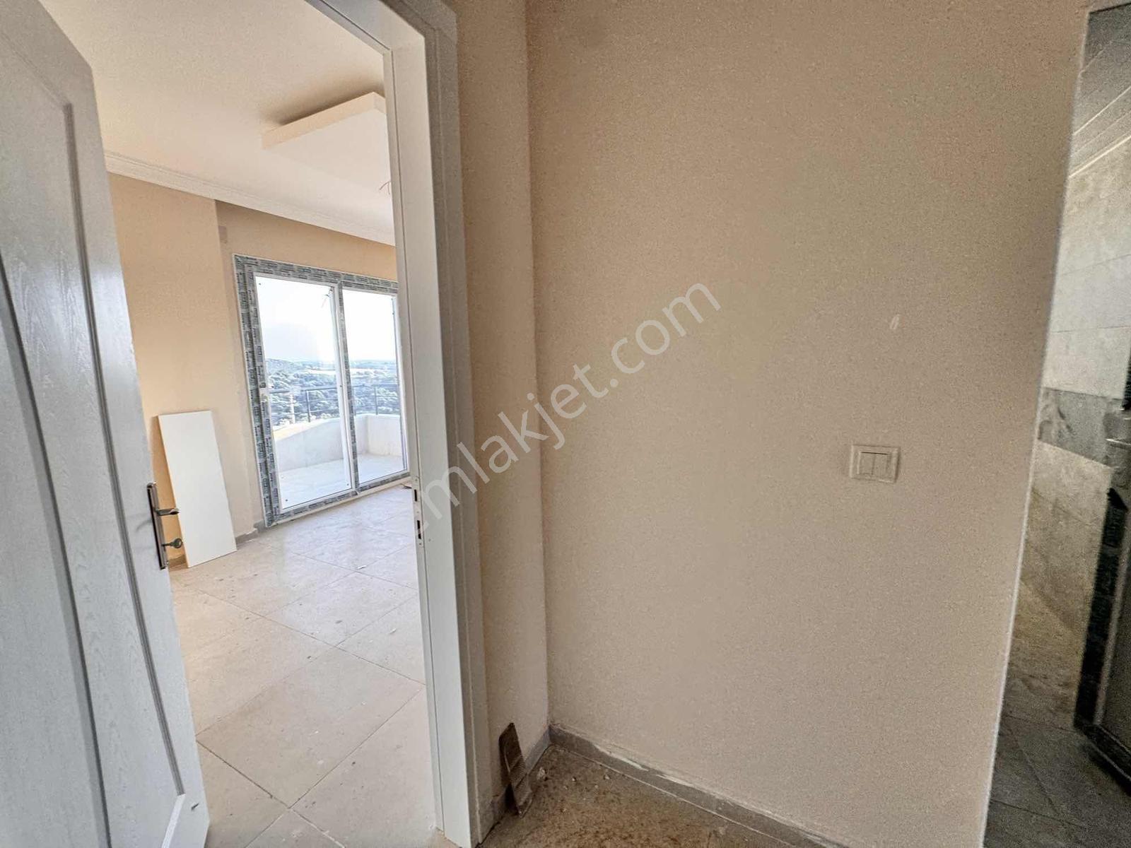 Arsuz'da Manzaralı Sıfır | Denize 600 M Satılık Daire — fotoğraf 32
